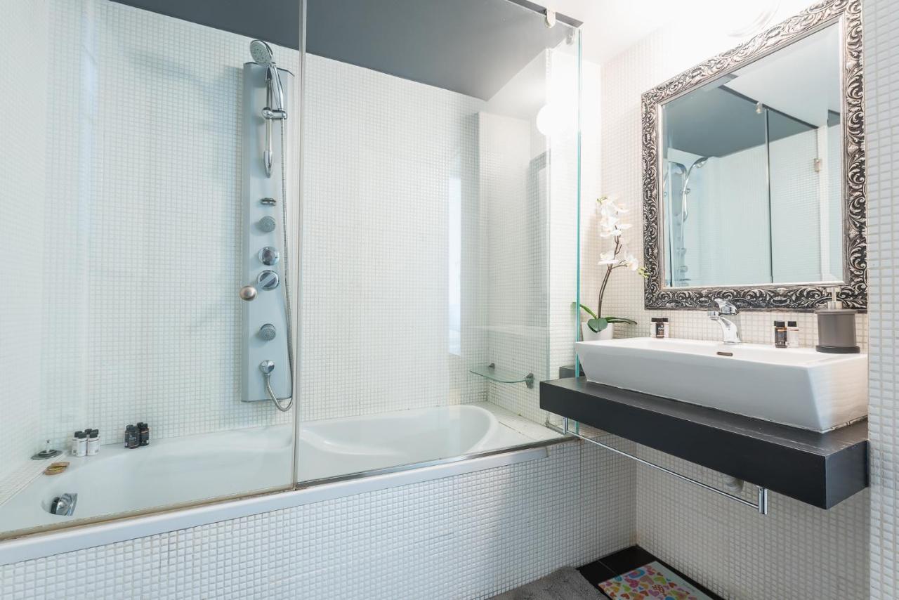 Traveler'S Dream 4 Brdm Renovated Penthouse Apartment Athens Exterior photo
